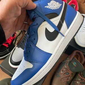 Nike Air Jordan Men's Blue, Black, and White Sneakers